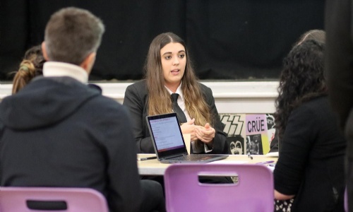 Evie, Year 11 Student, presenting her HPQ